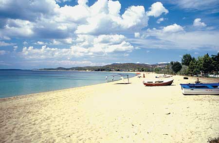 Der weitl&auml;ufige Strand von Toroni