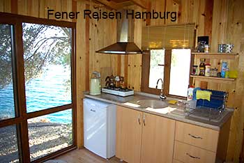 K&uuml;chenzeile im Cardak Bungalow