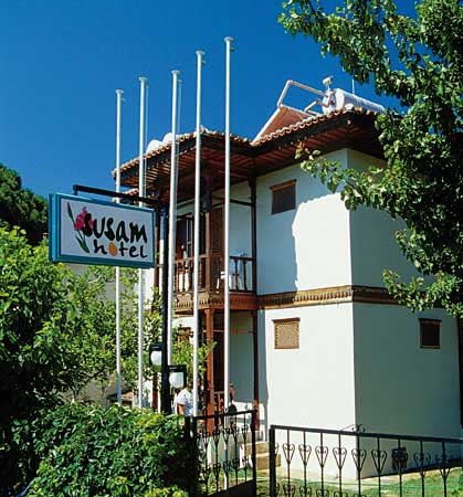 Der Eingang des Hotel Susam in Akyaka in der T&uuml;rkei
