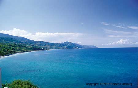 Die Schwarzmeerk&uuml;ste bei Ayancik kurz vor Sinop in der T&uuml;rkei am Schwarzen Meer